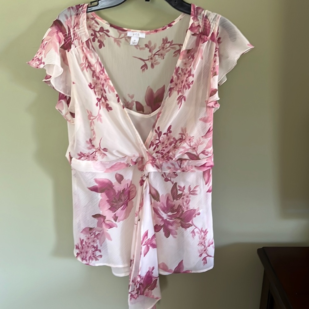 Apt. 9 Cream and Pink Floral Chiffon Flowy Silk Blouse with Tie Front. …